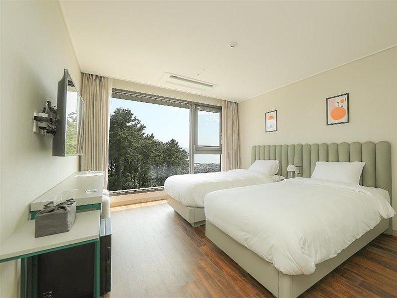 Hotel Seogwipean Seogwipo Extérieur photo