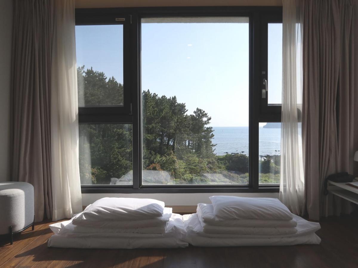 Hotel Seogwipean Seogwipo Extérieur photo