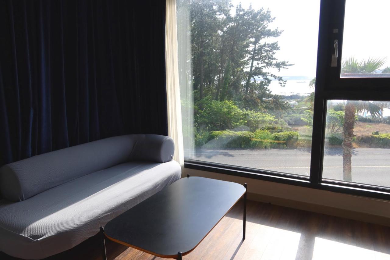Hotel Seogwipean Seogwipo Extérieur photo