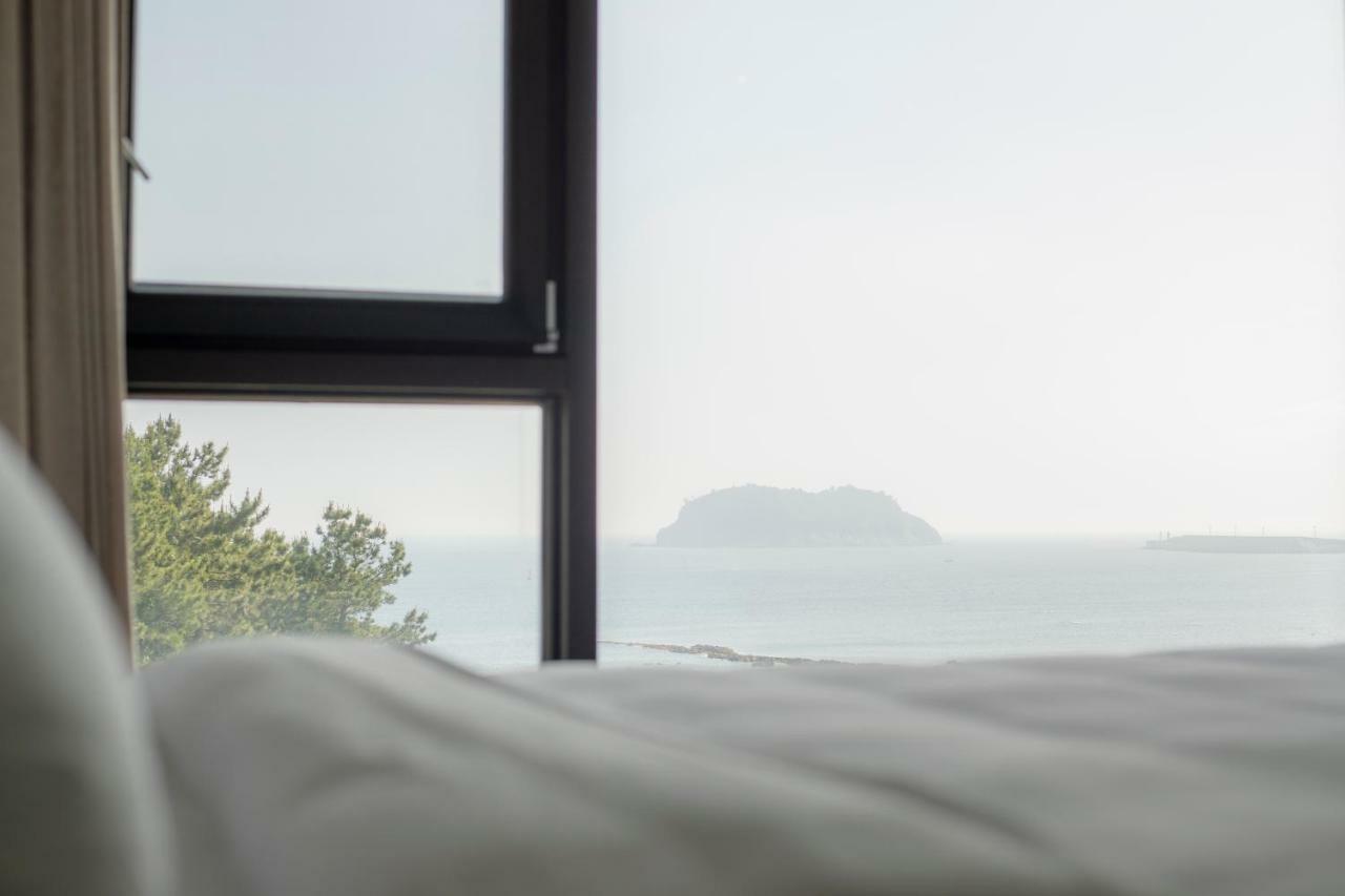Hotel Seogwipean Seogwipo Extérieur photo